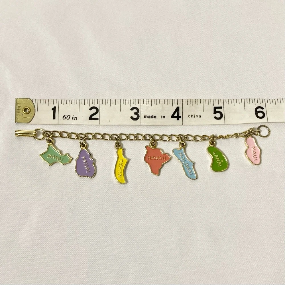 ⭐️ Vintage Islands Of Hawaii Little Girls Charm Bracelet